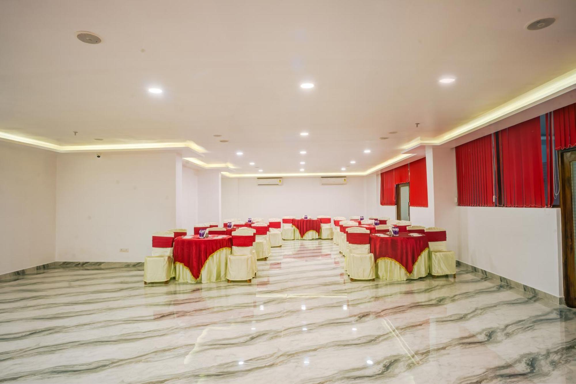 Kamat'S Daffodil Resort Goa Pilerne Exterior photo